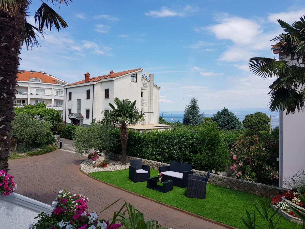 Guest House Katarina Malinska Exterior foto